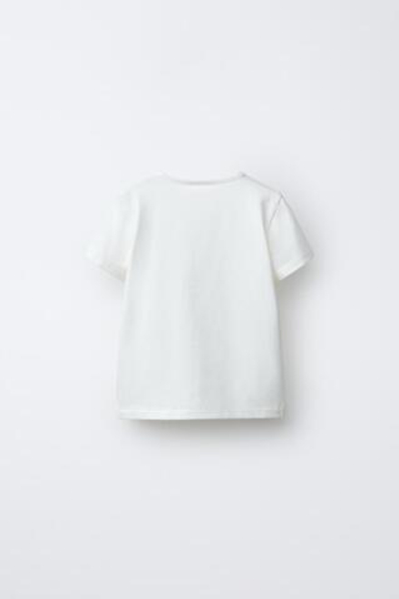 ZARA ФУТБОЛКА С СЕРДЕЧКОМ, ЖЕЛТОВАТО-БЕЛЫЙ