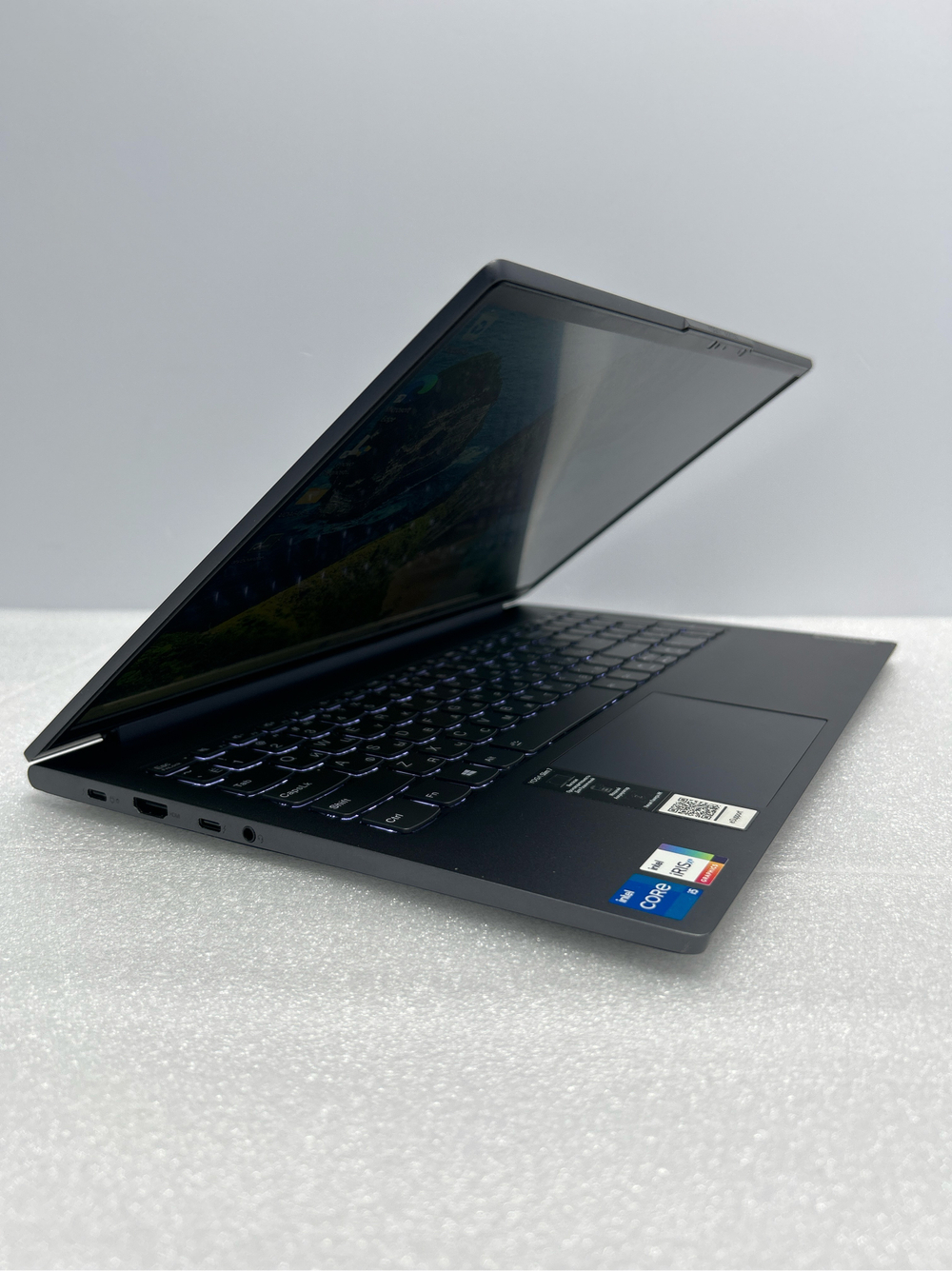 Ноутбук Lenovo Yoga Slim7 15ITL05 (82AC001VRU) 15.6"/Intel Core i7 1165G7/RAM 16GB/SSD 512GB/Intel Iris Xe graphics/1920*1080/IPS/Windows 11/Подсветка кл-ры: LED/серый. Состояние: A1