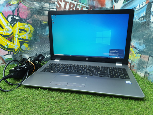 Ноутбук HP i3-7/12Gb/FHD/250 G6