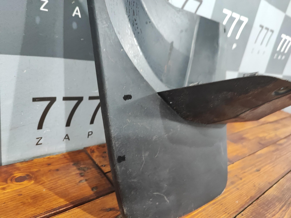 Брызговик задний левый Land Cruiser Prado 150 Б/У Оригинал 7662660210