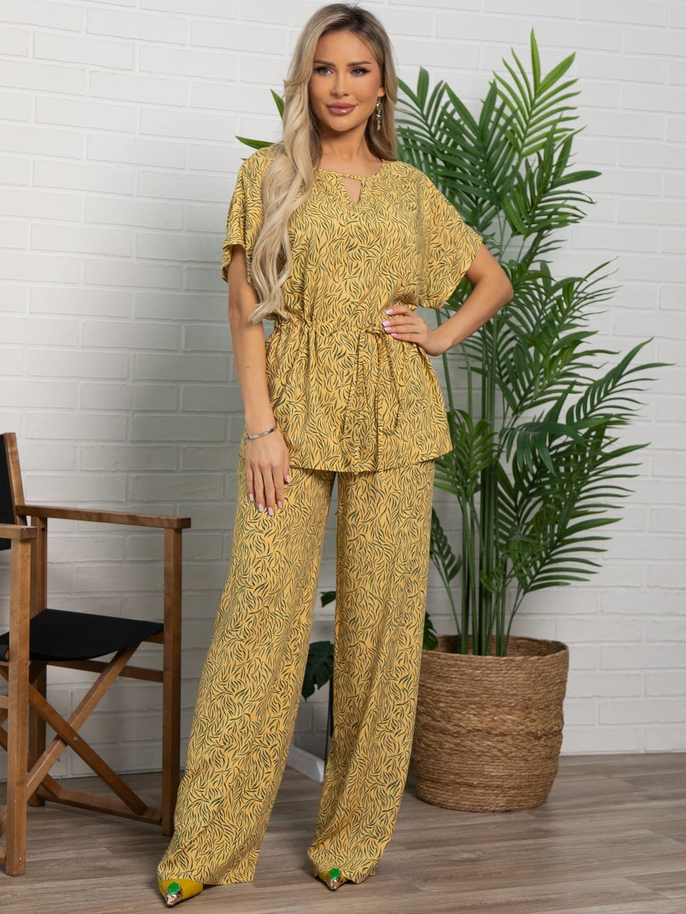 Костюм Аксиома успеха (янтарный) К15894-5М LT Collection