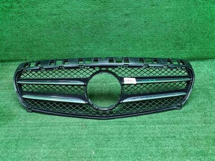 Решетка радиатора Mercedes A W176 (2012-2015)