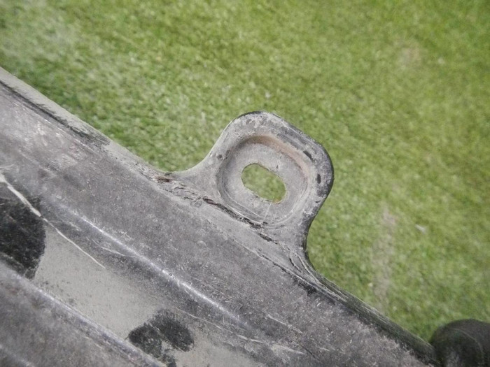 Усилитель задний Genesis G70 (2017-2021)