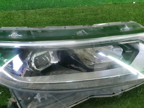 Битая Фара правая Nissan Qashqai 2 j11 (2017-2023) LED