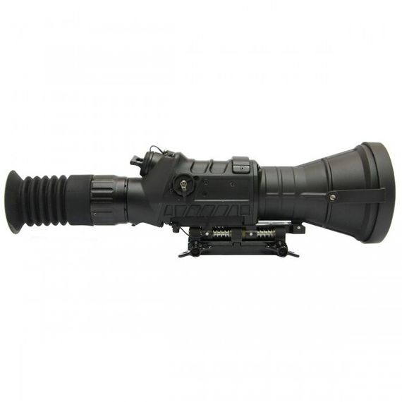 Guide TS8100 — тепловизионный прицел с объективом 100 мм и дальнобойной оптикой