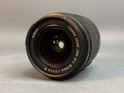 Canon 1100D kit 18-55mm 3.5-5.6 III 21.000 кадров