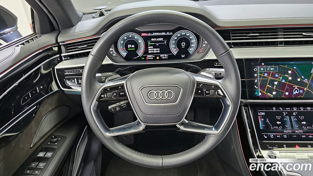 Audi A8 (D5) 55 TFSI Quattro LWB (12.2021)