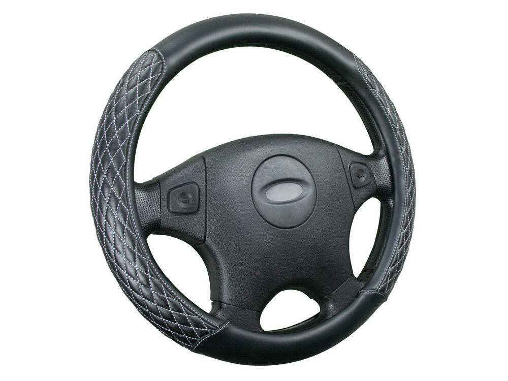 Оплетка на руль круглая CarFashion -М- «ROMB» 31552 - Экокожа - черный/черный/шов серый