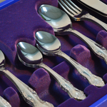 Набор столовых приборов 24 предмета "Тройка" ПВХ флок