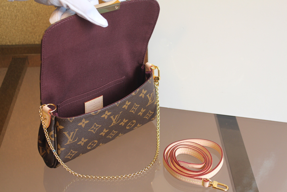 Louis Vuitton Favorite PM