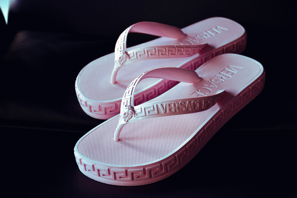 Шлепанцы VERSACE