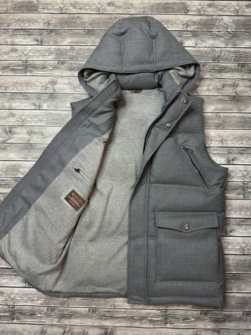 Пуховый жилет Loro Piana