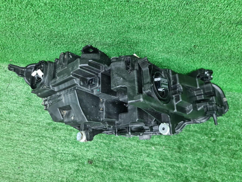 Фара левая BMW 8er G14 G15 G16 (2018-2022) Laser