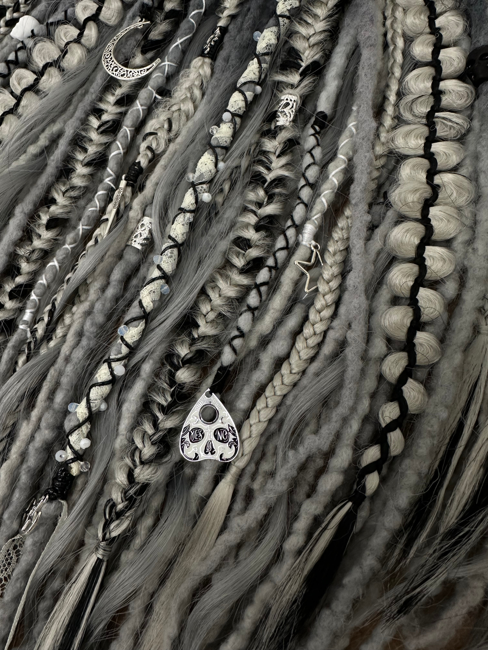 Фактурные войлочные дреды