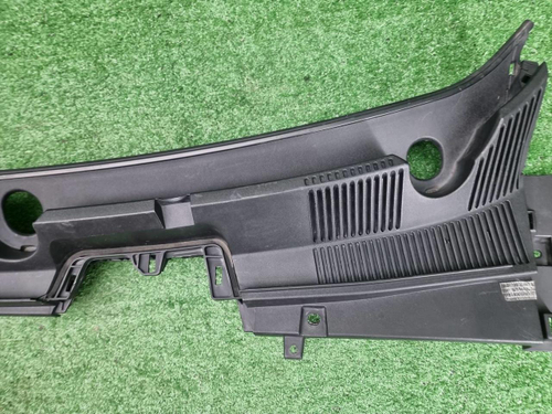 Жабо Geely Coolray (2019-2024)