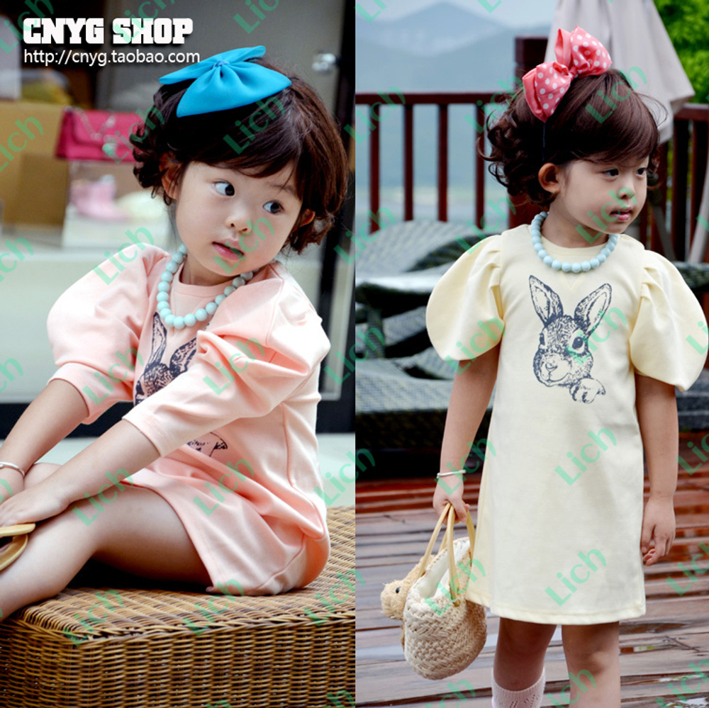 Платье детское с принтом зайца, пышным рукавом и бантом на спине