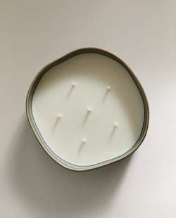 Zara Home Свеча ароматическая Pure Gardenia 590 г, растительный воск, аромат цветочный, Розовый