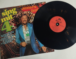 Винтажная виниловая пластинка LP James Last Джеймс Ласт Sing Mit 4 (Germany 1976) Wenn Die Rosen Erbluhen In Malaga