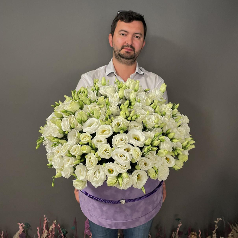 Букет «Эустома в бархате 51»