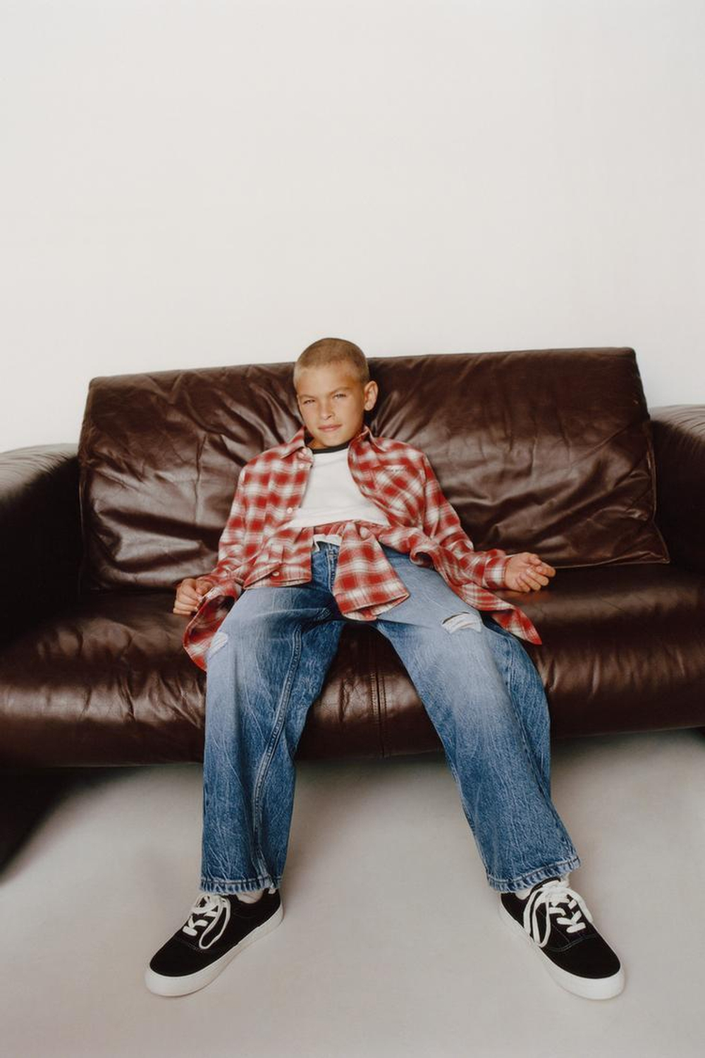 ZARA РУБАШКА В КЛЕТКУ С ВЫШИТОЙ НАДПИСЬЮ, КРАСНЫЙ