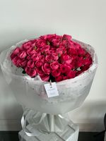 Букет моно из кустовых роз 25 шт