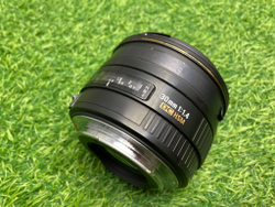 Sigma AF 30mm 1.4 EX DC HSM Canon