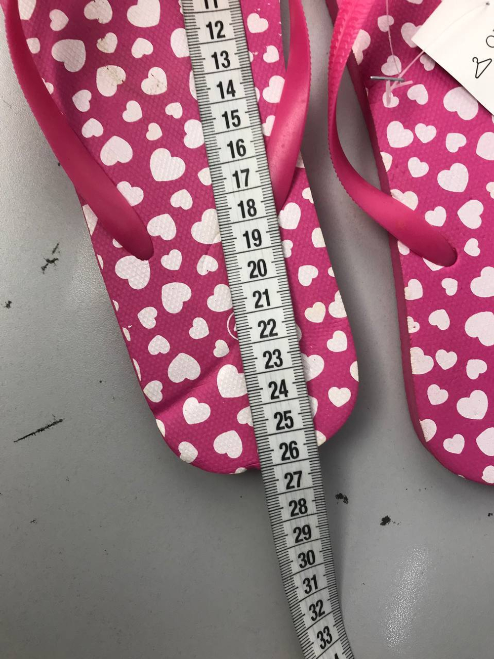 Сандалии с сердечками 40 размер