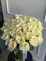 Букет из белой розы (50см) 51 шт под ленту