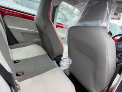 Volkswagen up!, 2013