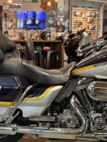 Harley-Davidson CVO Ultra Classic Limited, 2012