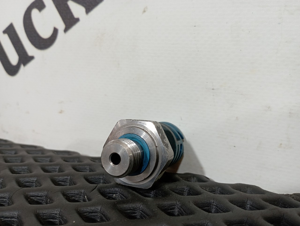 Датчик давления топлива 2018г.