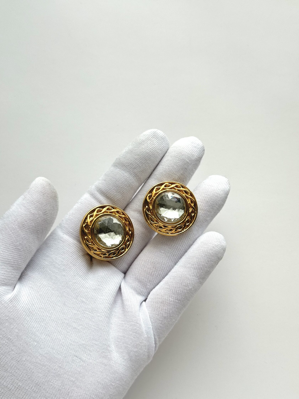 Клипсы Liz Claiborne