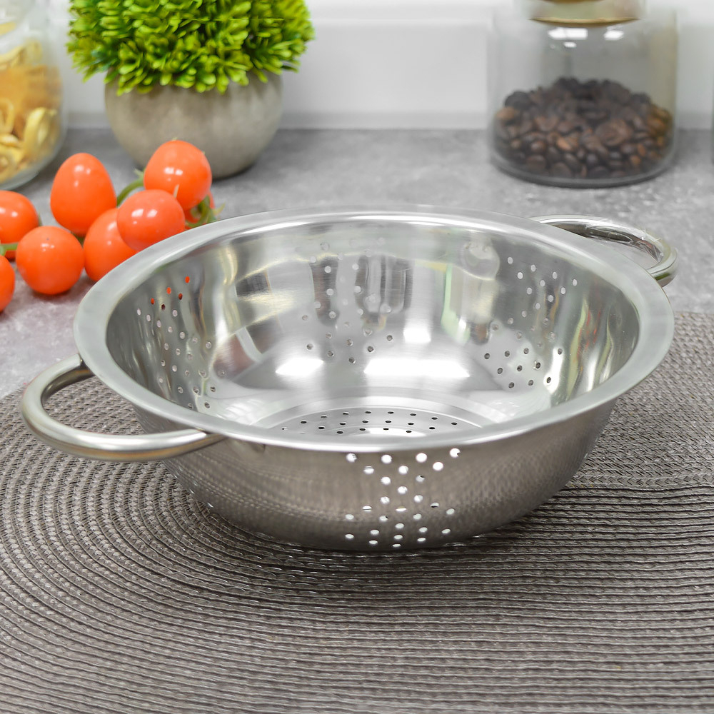 Дуршлаг 22см нерж Domina