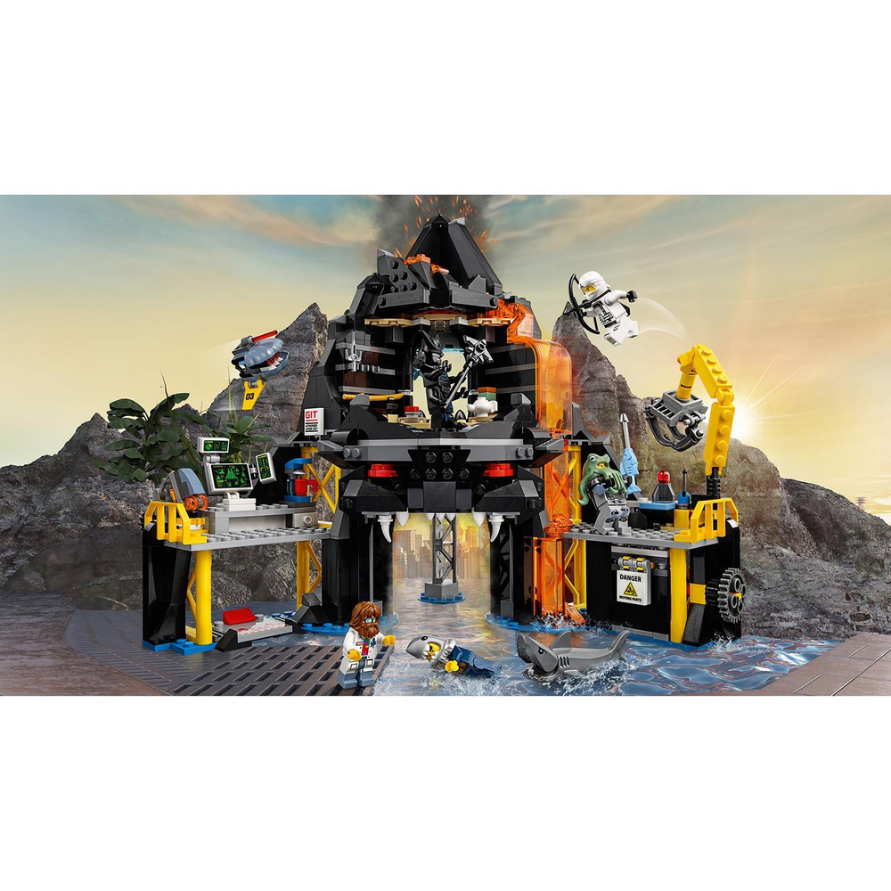 LEGO Ninjago Movie: Логово Гармадона в жерле вулкана 70631 — Garmadon's Volcano Lair — Лего Ниндзяго фильм