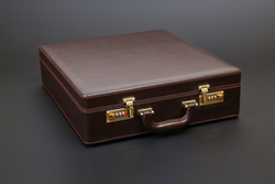 Бокал для коньяка «Три медведя» 4 шт. в подарочном кейсе с художественным оформлением