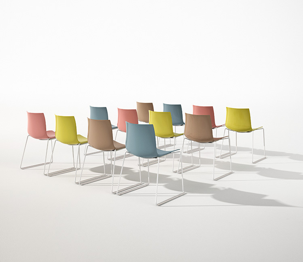 Стул Catifa 46 ARPER сталь/полипропилен/yellow/pink 510х560х800h