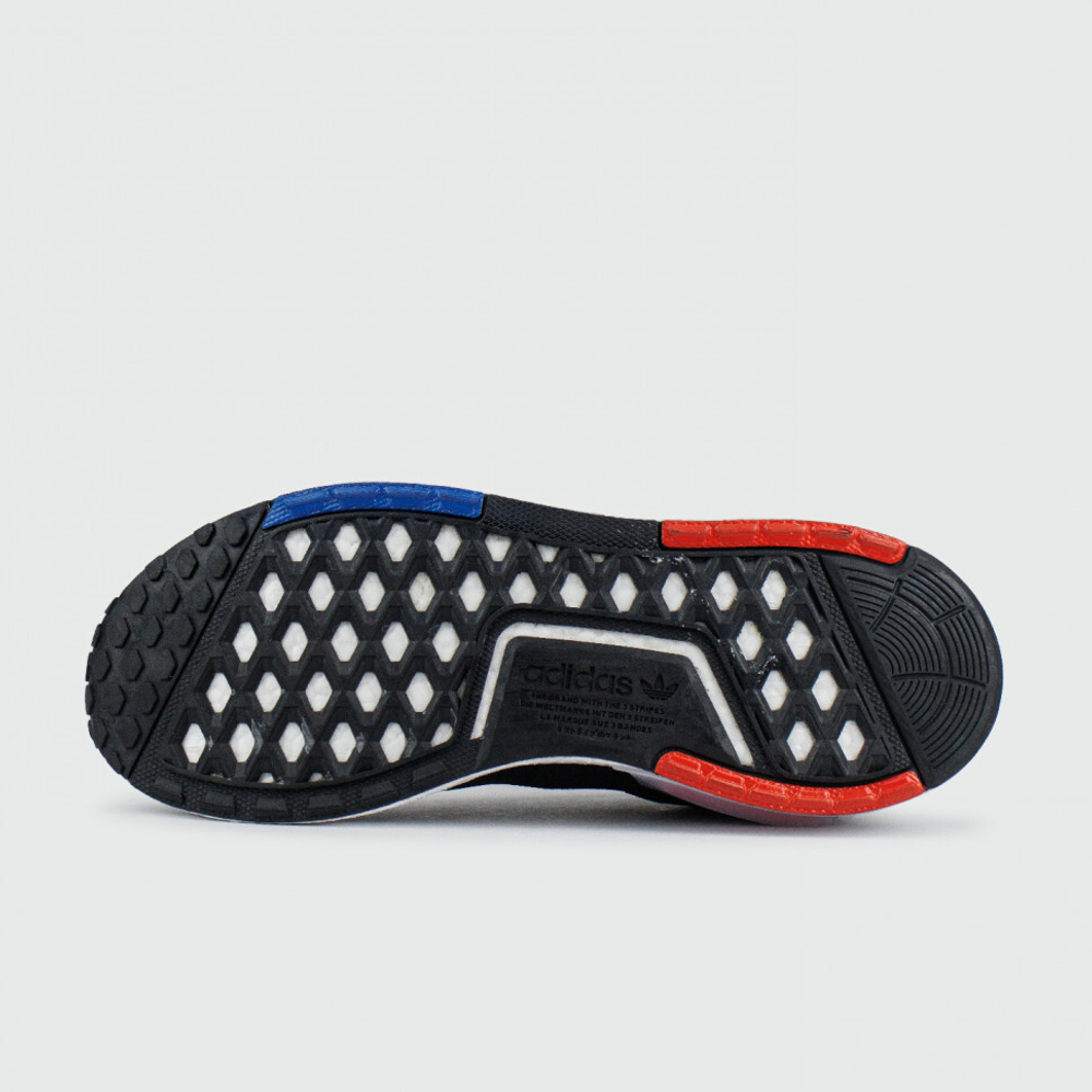 кроссовки Adidas NMD V3 Boost Txt Black / White