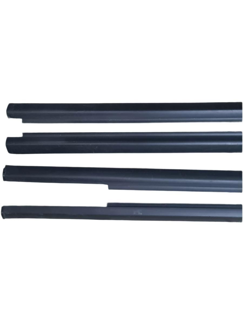 Уплотнители стекла двери на Лачетти Джентра