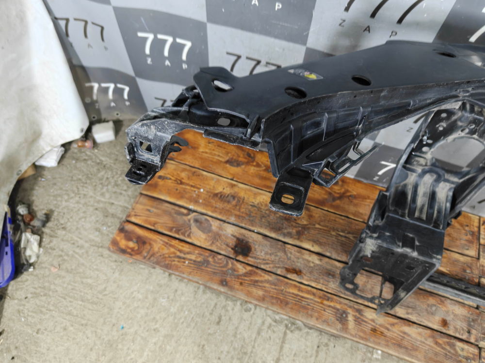 Панель передняя Mercedes ML GLE (W166) 11-18 Б/У Оригинал A1666205901