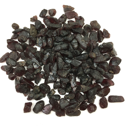 Гранат, крошка ок.6х5 мм (20 грамм)