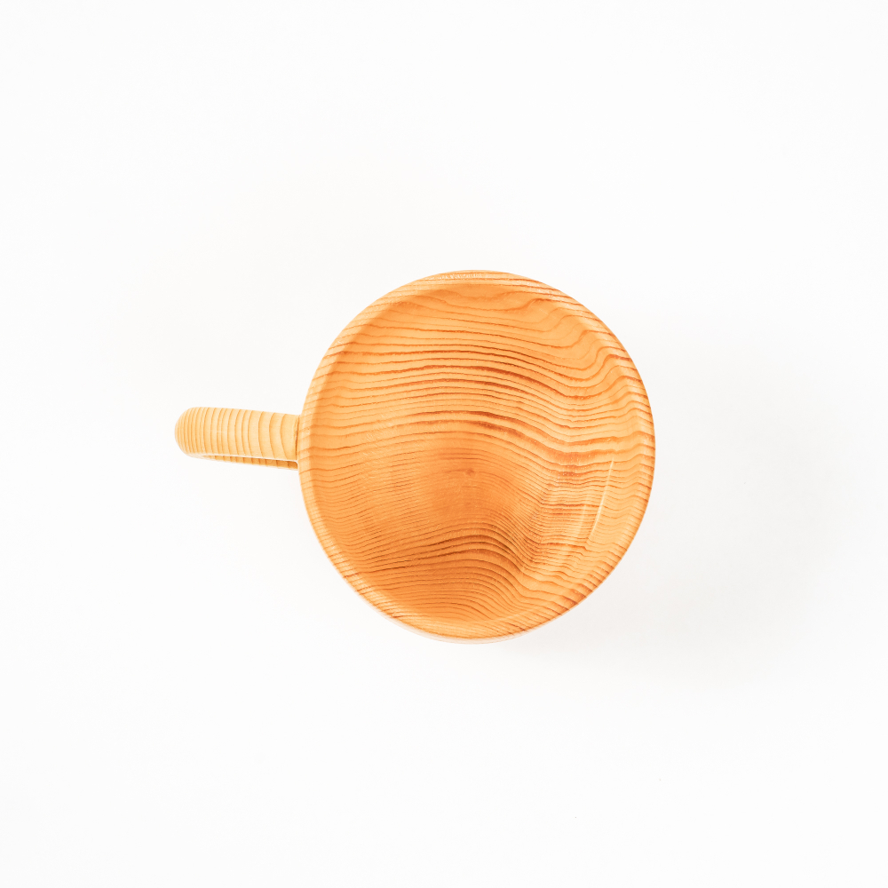 Деревянная большая кружка из кедра для напитков 400 мл. C72