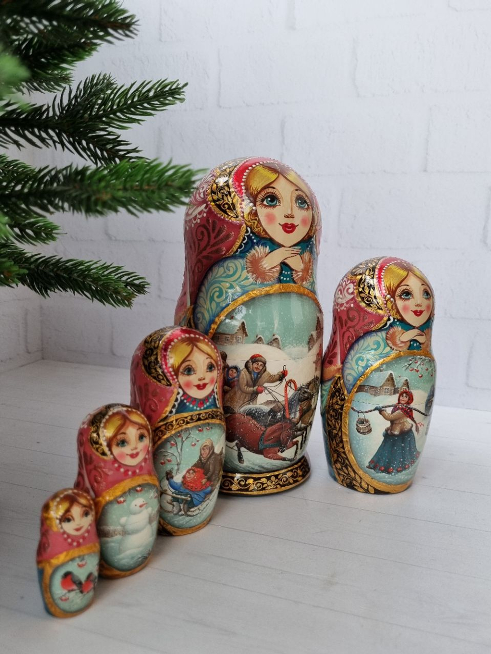 Матрешка 18см "Русская зима" 5 мест