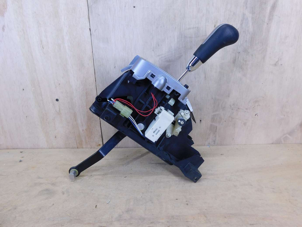 селектор АКПП Suzuki Jimny JB23A K6AT 2012