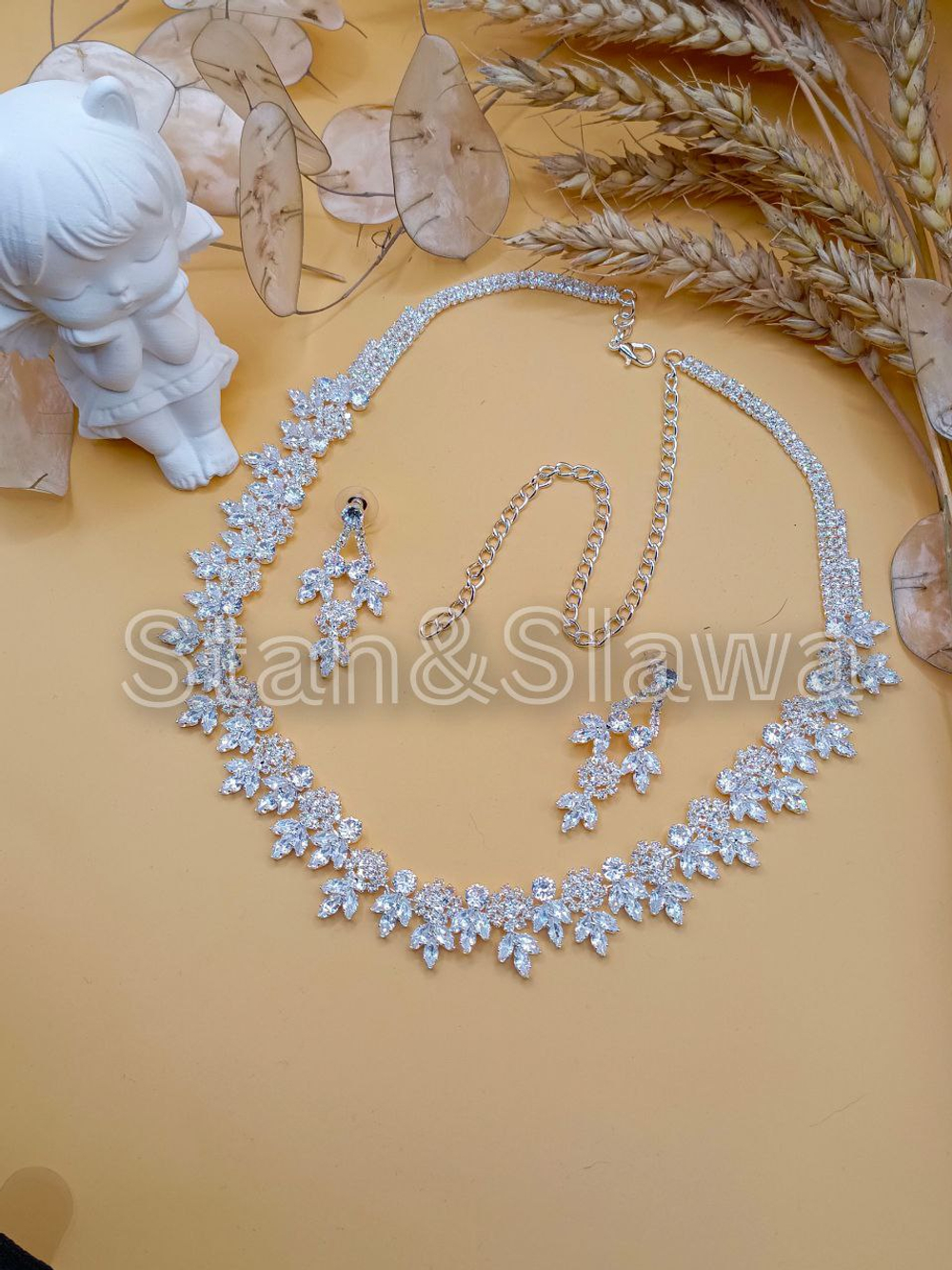 Свадебный комплект.