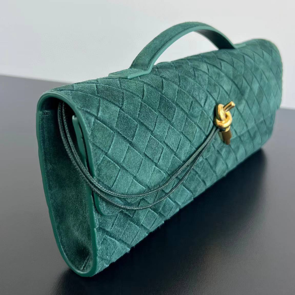 Клатч Bottega Veneta