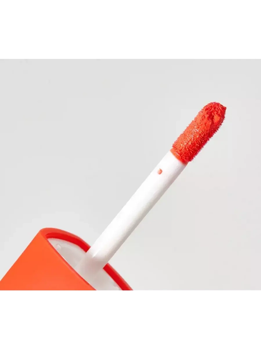 Жидкая помада, стойкая, The Longwear Lipstick 3INA 320