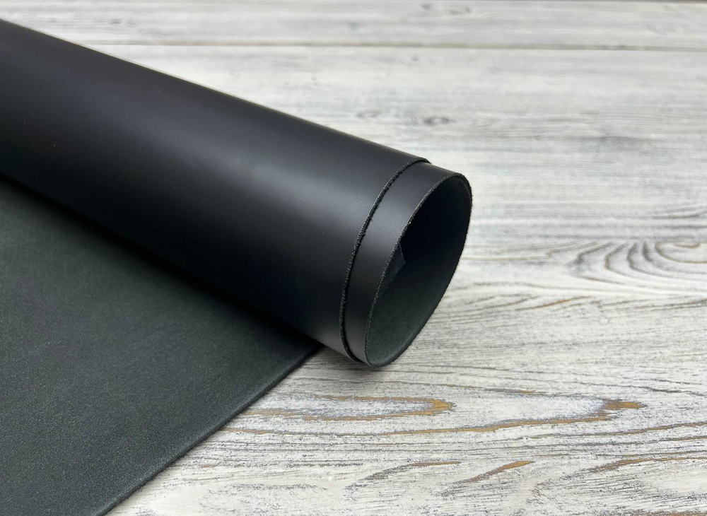 Bolero Opaco Nero (1,4-1,6 мм), цв. Черный, натуральная кожа