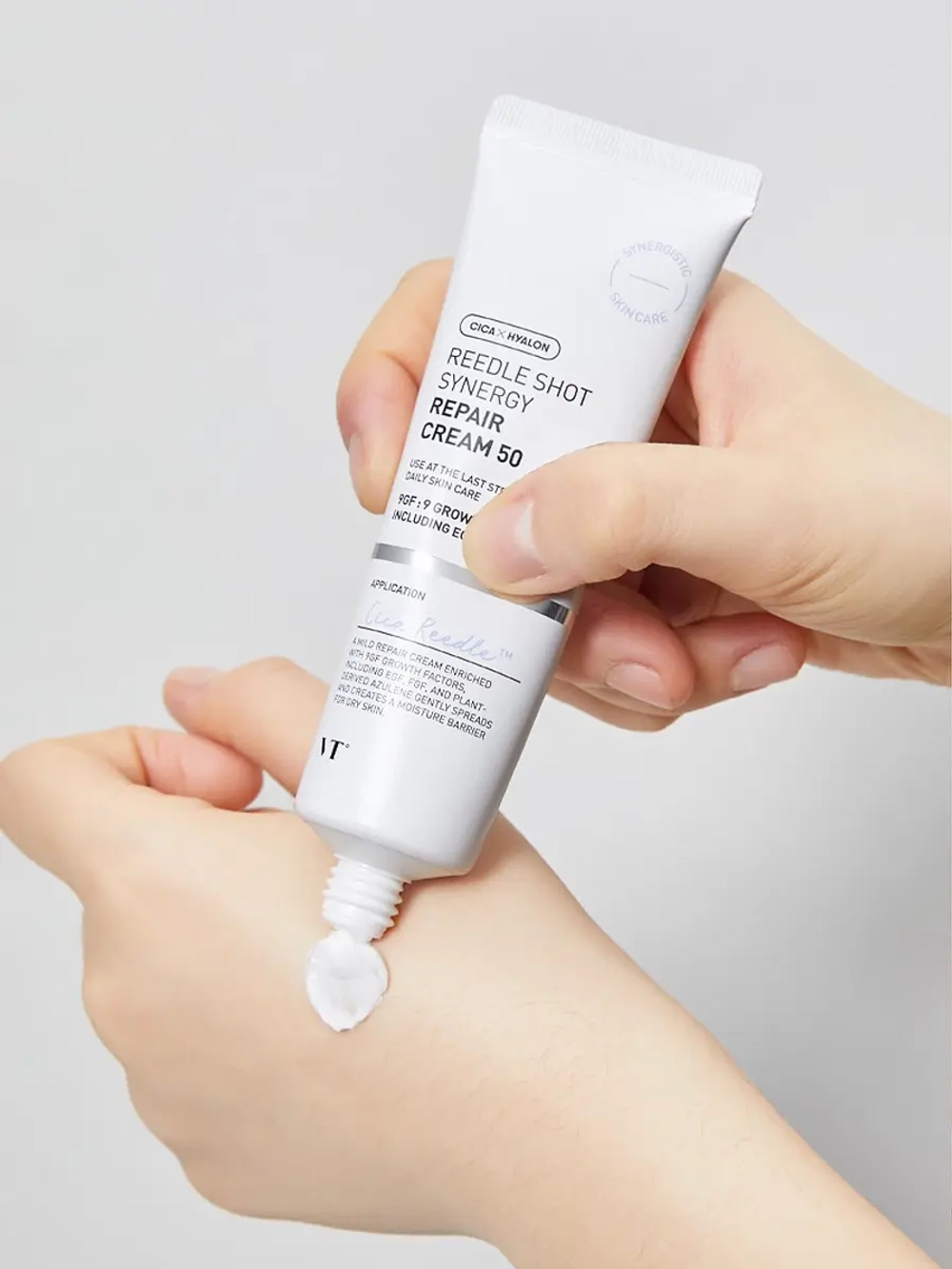 VT Cosmetics Успокаивающий крем с EGF и микроиглами Reedle Shot Synergy Repair Cream 50 50 мл