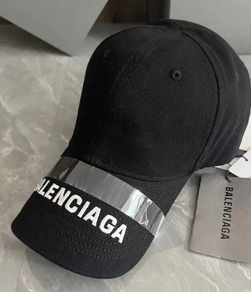 Бейсболка Balencaga, черный