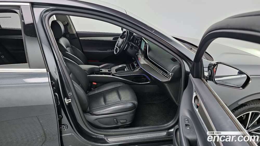 Hyundai The New Grandeur (Azera) IG 2.5 (06.2022)